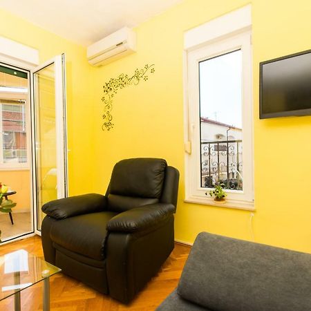 Apartman Ruza Appartamento Traù Esterno foto