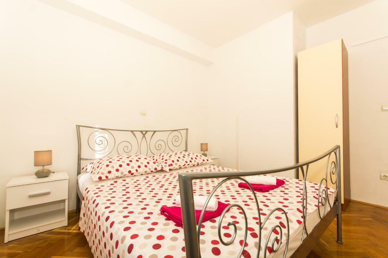 Apartman Ruza Appartamento Traù Esterno foto